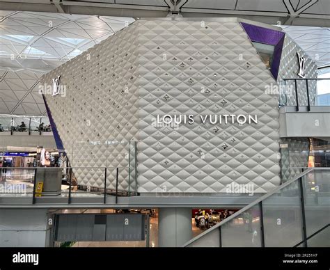 lv hong kong airport|manhattan pm louis vuitton.